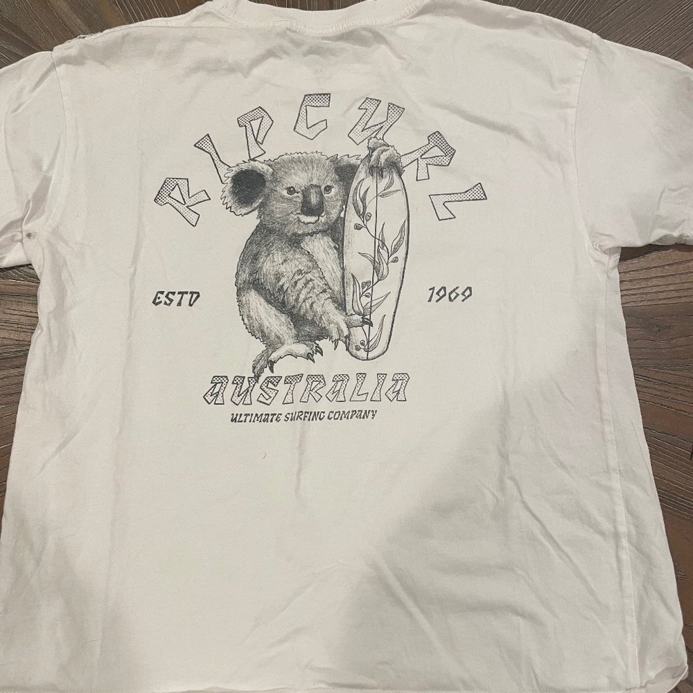 Rip curl women's over sized koala tee in white size XS